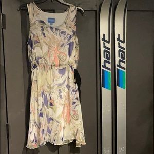 Simply Vera - Vera Wang chiffon dress